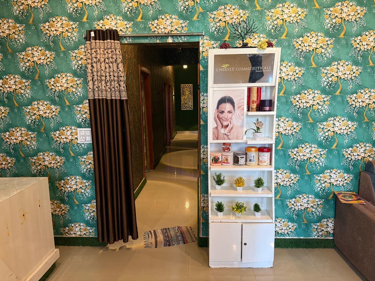 Atharwa Ayurveda Massage Centre interior